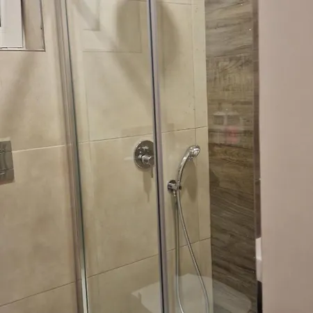 Nocleg ze śniadaniem In Front Of The Sea O'clock Malta