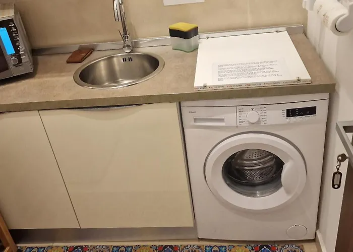 In Front Of The Sea O'clock Malta לינה וארוחת בוקר סליאמה