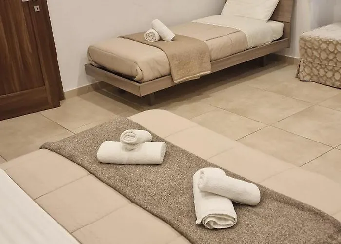 In Front Of The Sea O'clock Malta * Слима