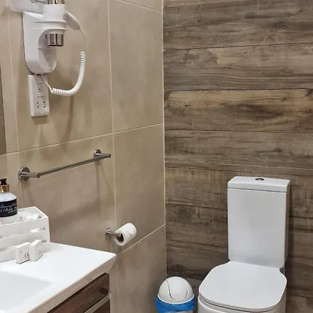 Frühstückspension In Front Of The Sea O'clock Malta Sliema